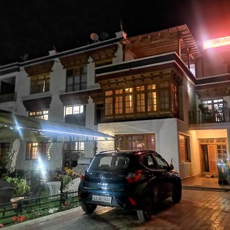 Gangs-Shun Homestay Leh Exterior photo