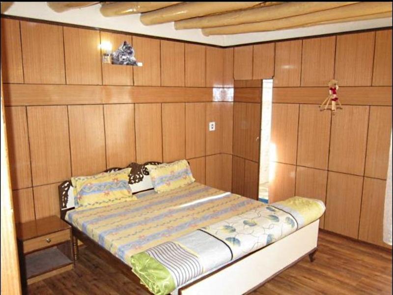 Gangs-Shun Homestay Leh Exterior photo
